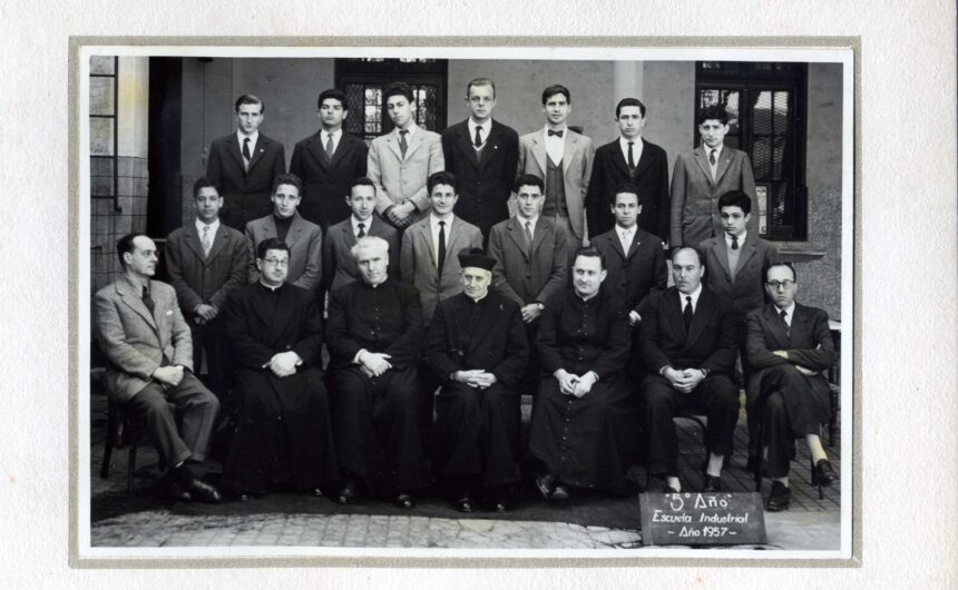 1957 - Colegio León XIII