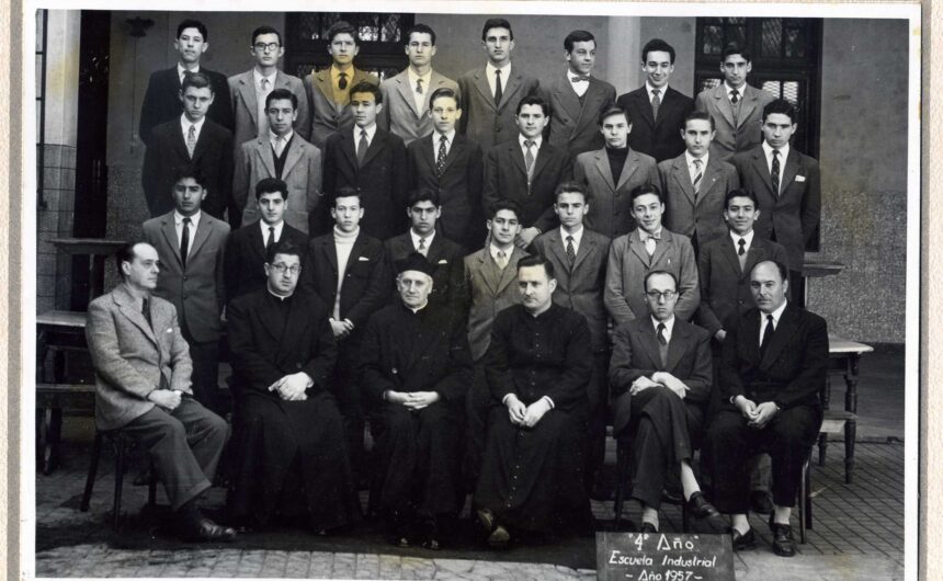 1957 - Colegio León XIII