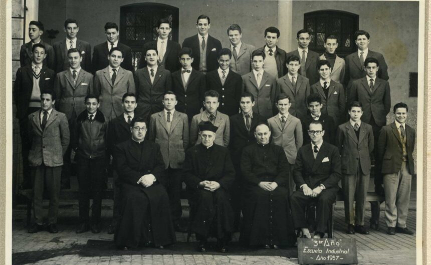 1957 - Colegio León XIII