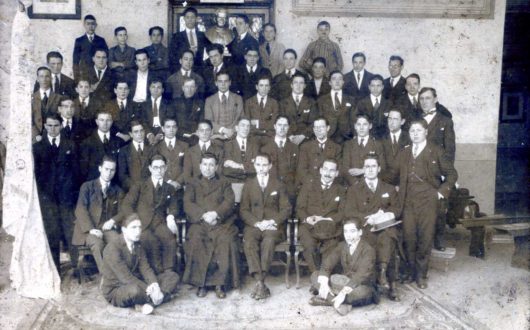 1921